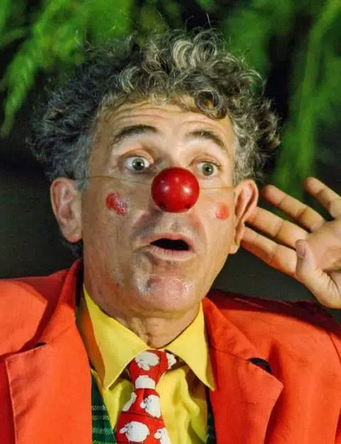 Servir Para Viver | Clown Enano